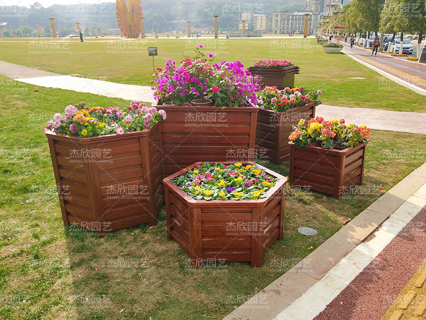 什么是室外花箱？室外花箱和室內(nèi)花箱有何區(qū)別？