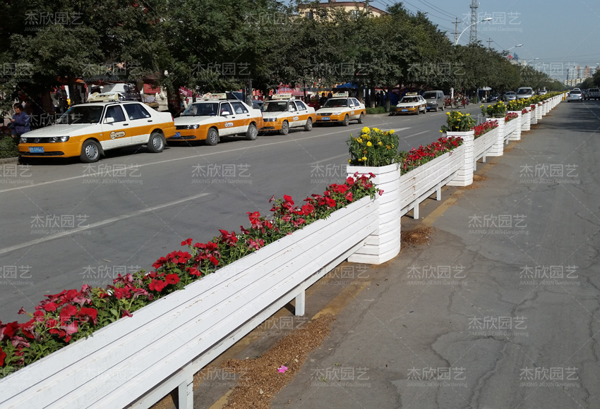 鋁合金花箱定制參數(shù)有哪些？