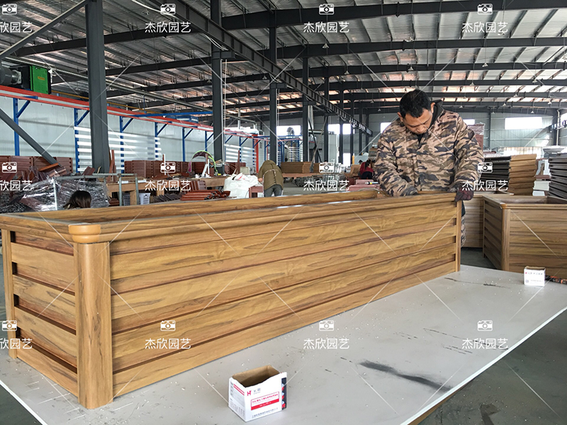 道路花箱廠家有多重要？