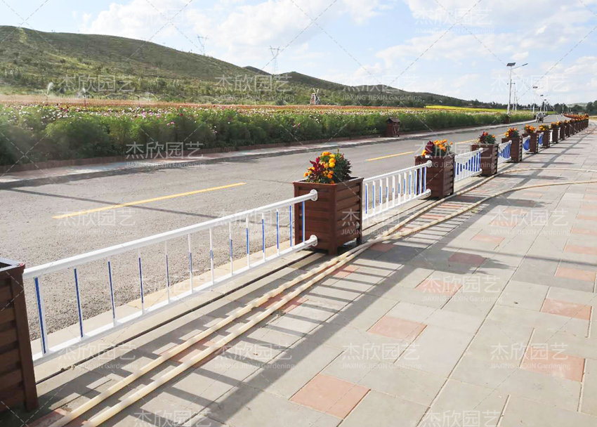 鋁合金花箱批發(fā)哪里有？