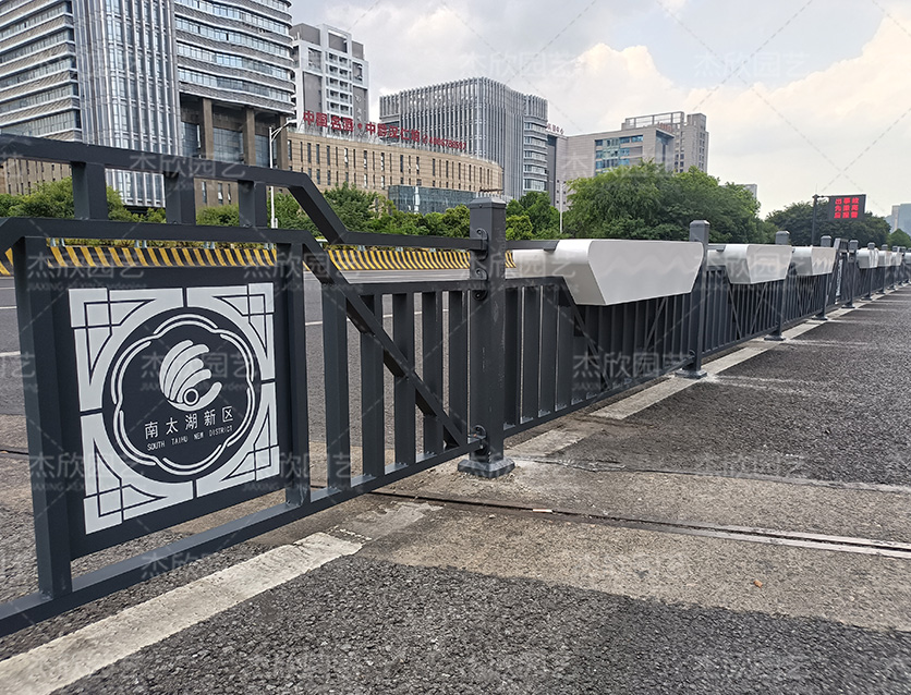 揚(yáng)帆遠(yuǎn)行花箱定制花箱不銹鋼花箱