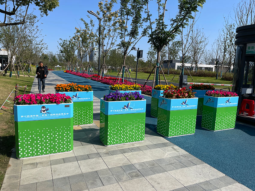 鶯飛草長(zhǎng)不銹鋼花箱定制花箱景觀花箱